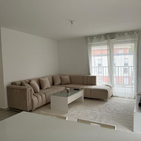 Superbe Appartement - Near Paris Корбей-Эссон Экстерьер фото